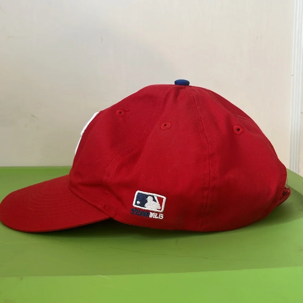 Phillies baseball cap - Picture 2 of 7